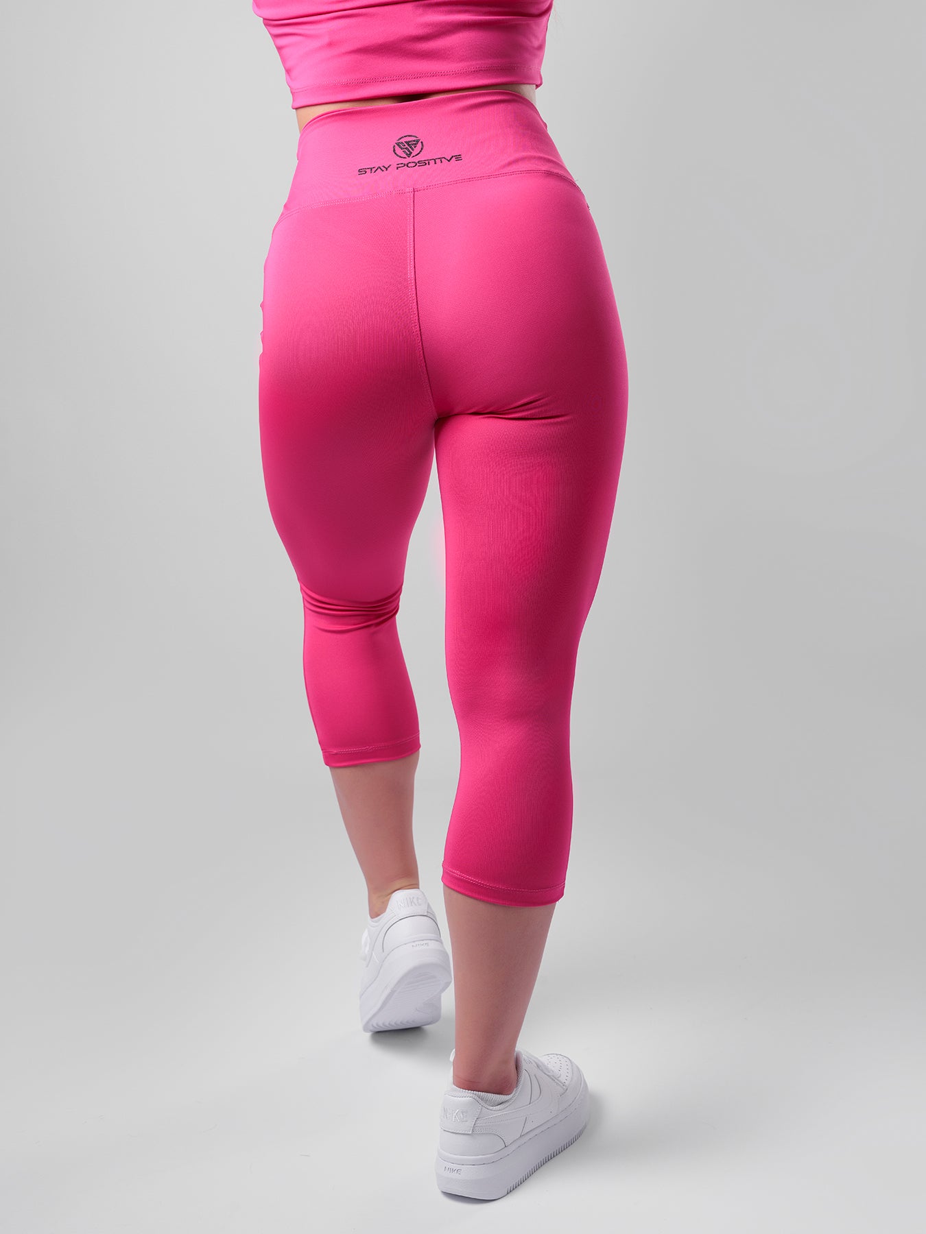 Handmade - Hot Pink - Capri Leggings