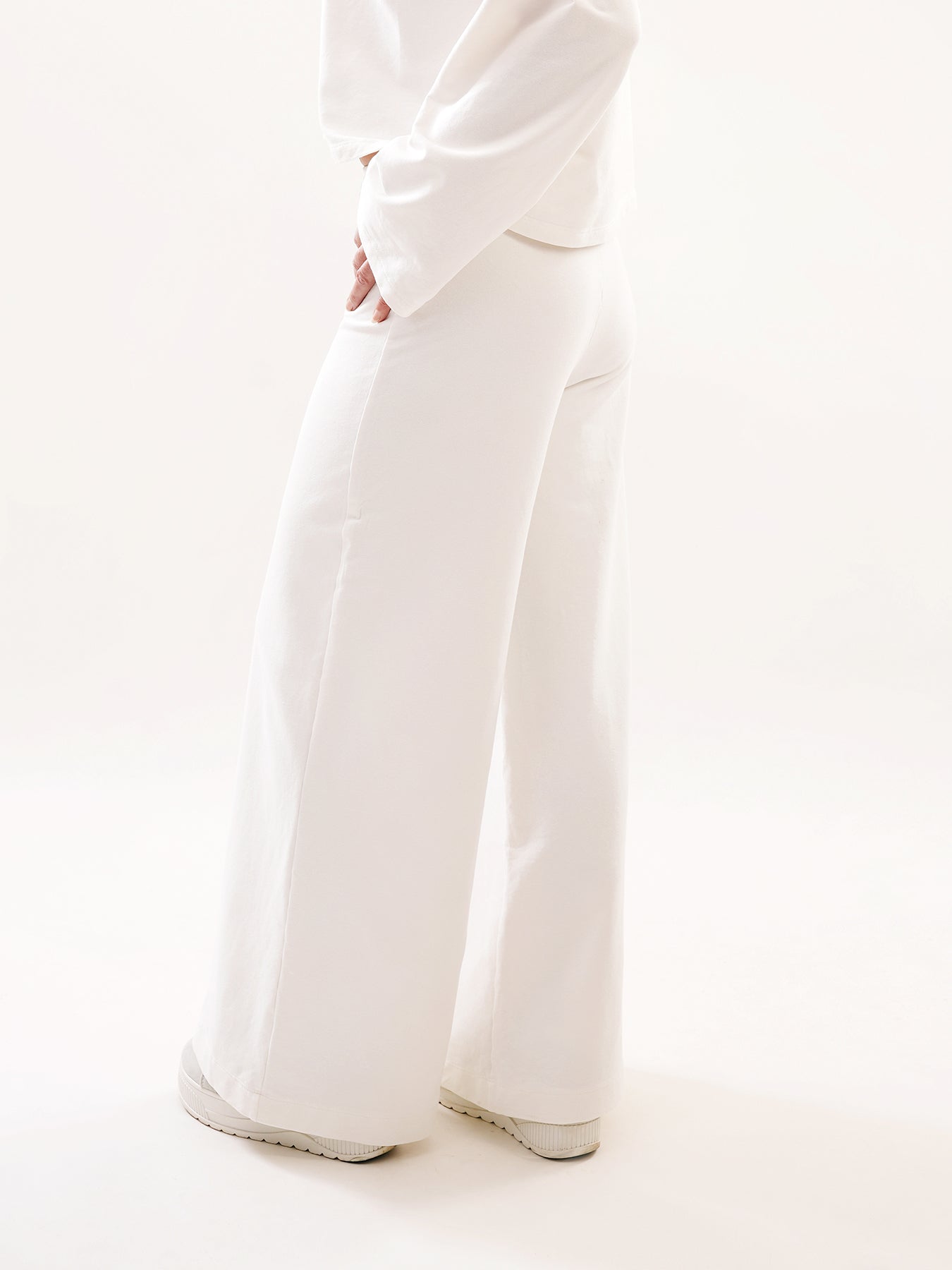Handmade - WHITE - Sweatpants